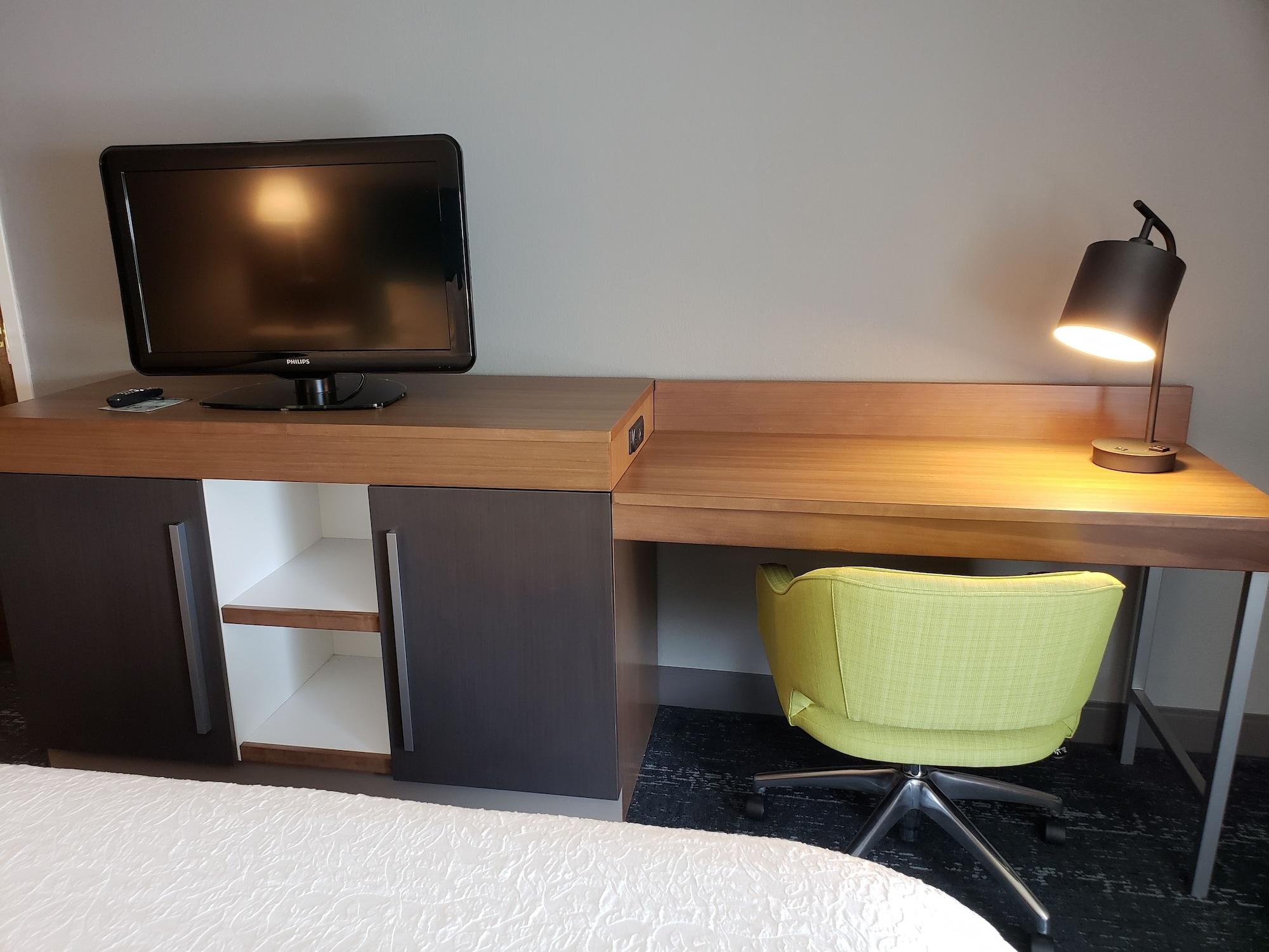 Hampton Inn & Suites Newtown Yardley Zewnętrze zdjęcie