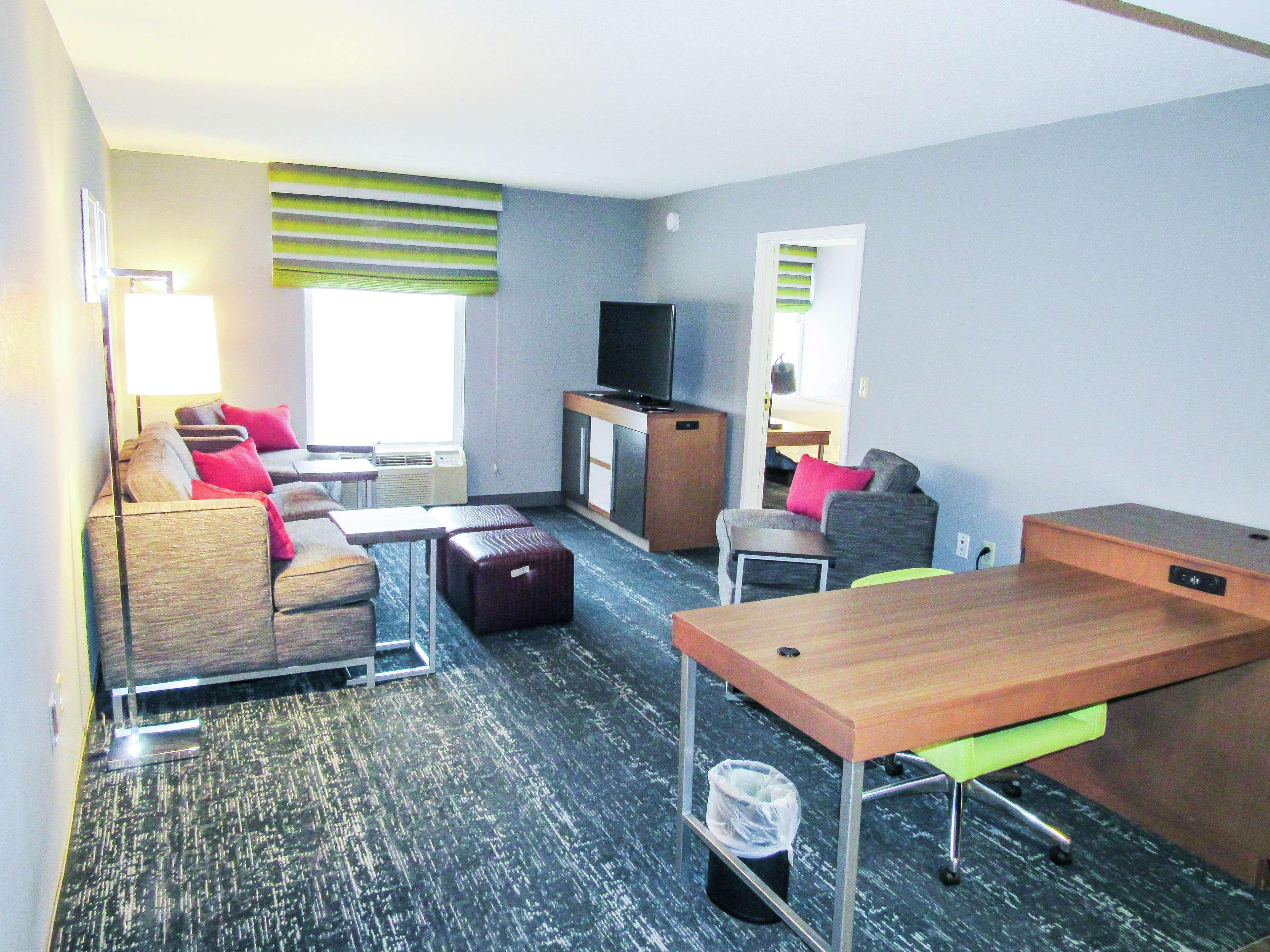 Hampton Inn & Suites Newtown Yardley Zewnętrze zdjęcie