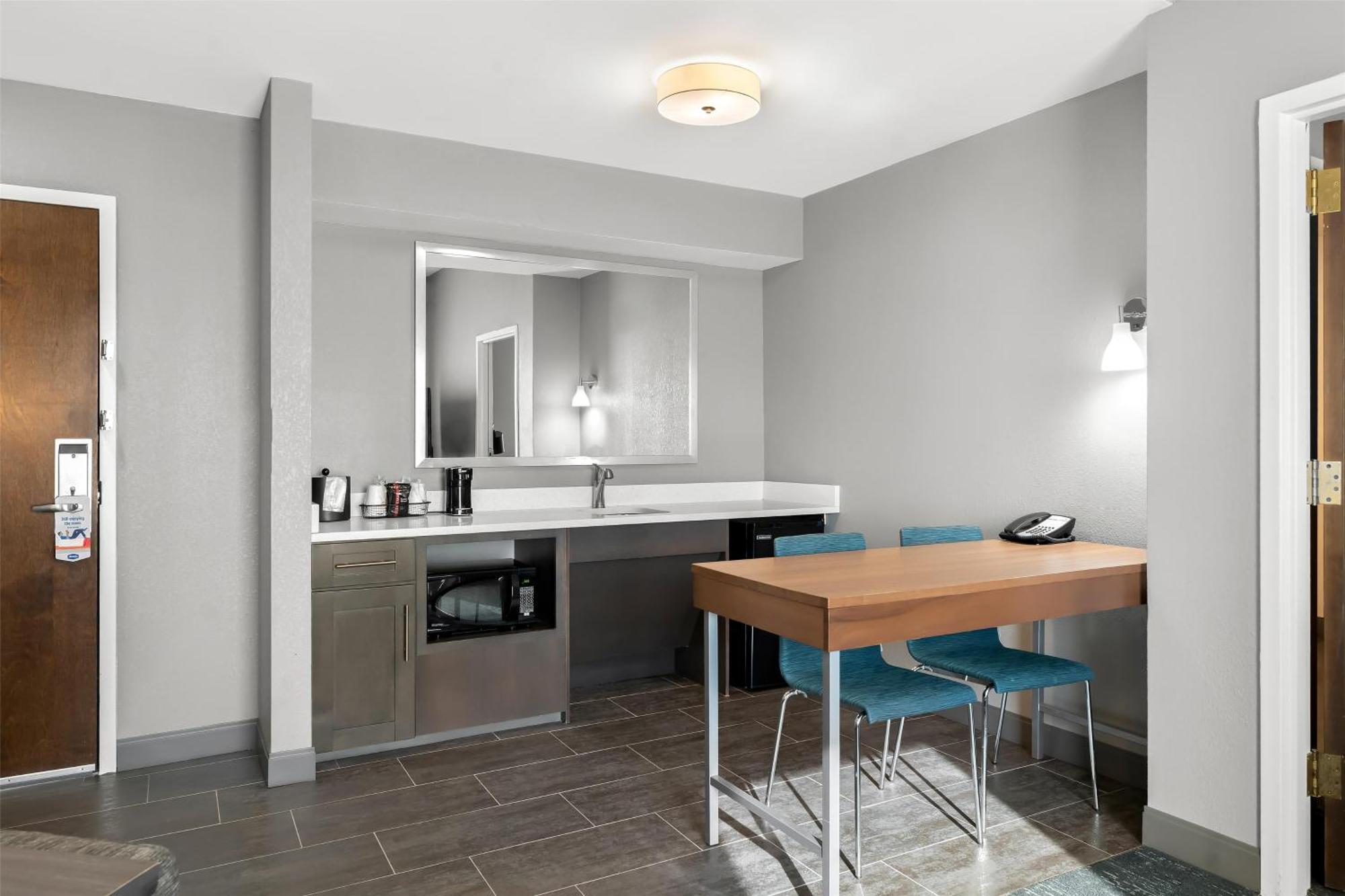 Hampton Inn & Suites Newtown Yardley Zewnętrze zdjęcie