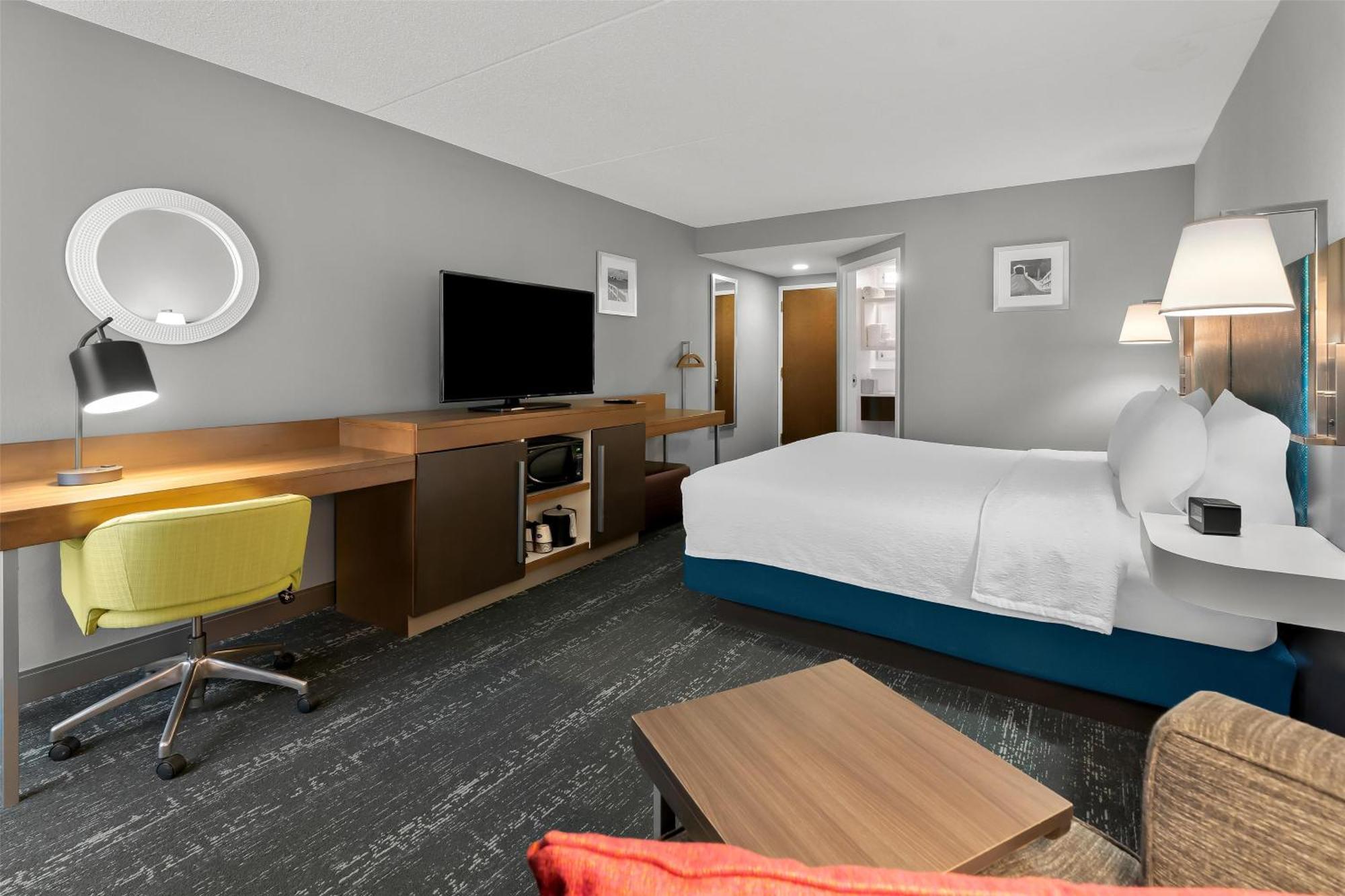 Hampton Inn & Suites Newtown Yardley Zewnętrze zdjęcie