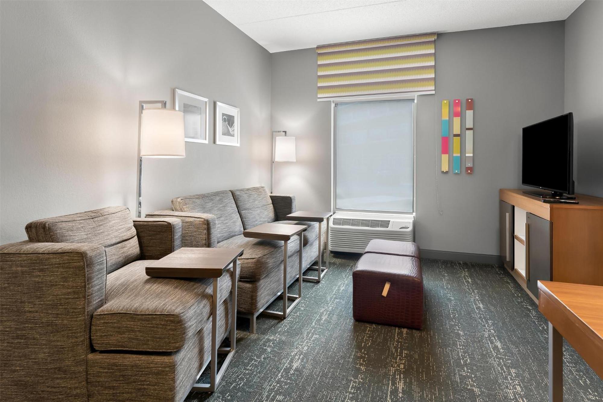 Hampton Inn & Suites Newtown Yardley Zewnętrze zdjęcie